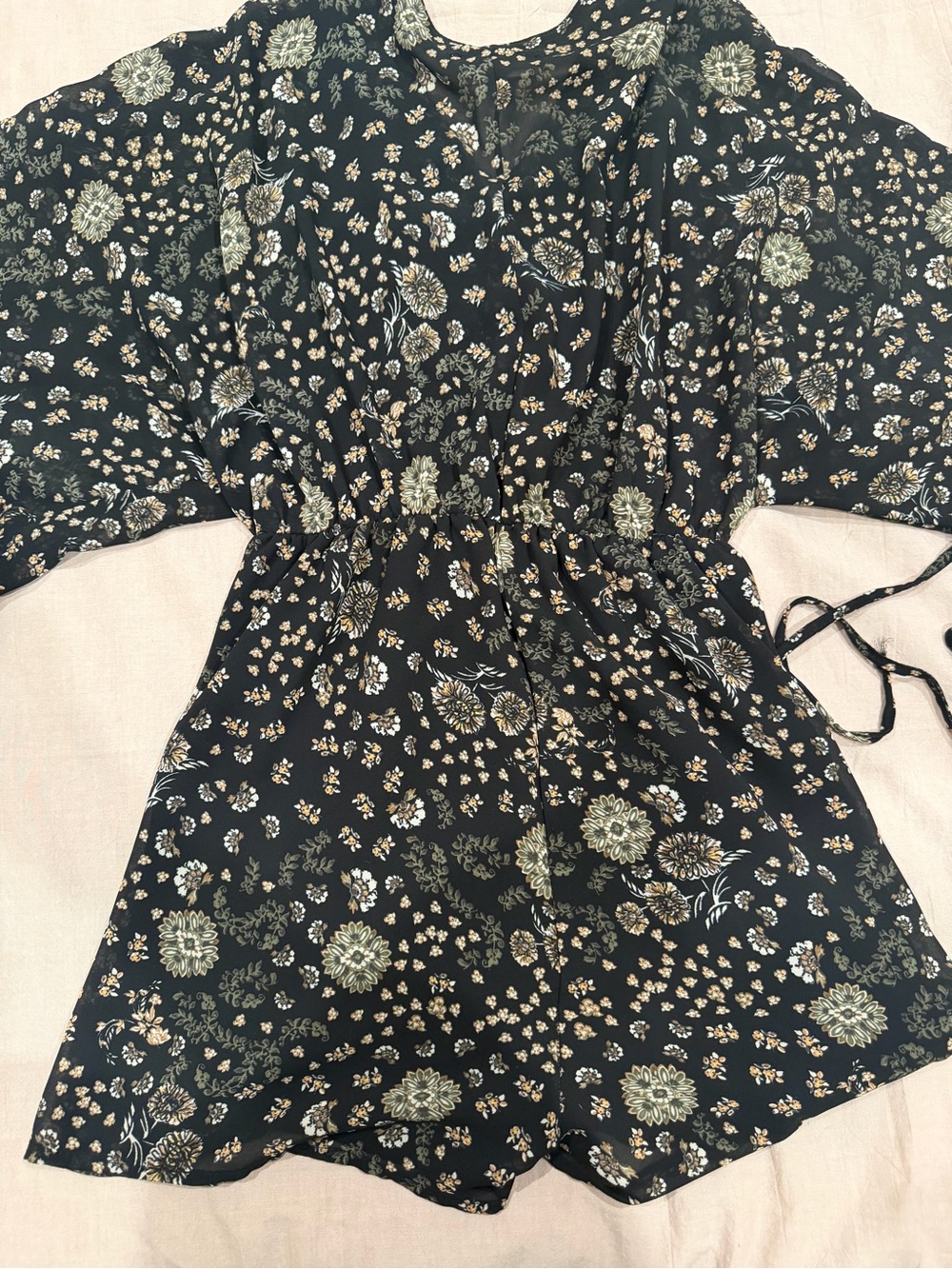 American Eagle Outfitters Black Floral Romper